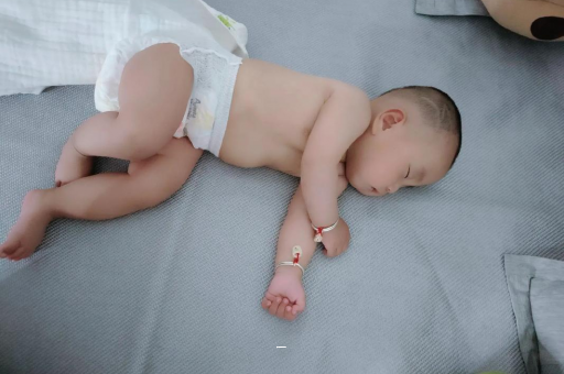 澄迈哭泣宝宝魔法眼泪